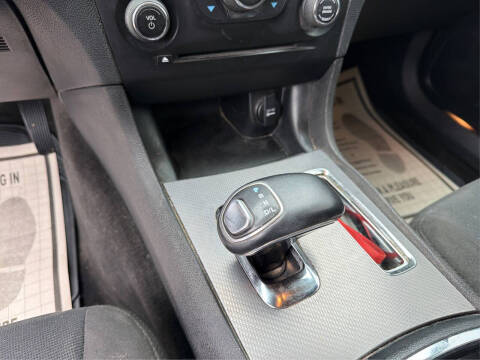 2012 Dodge Charger SE