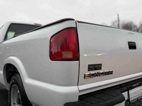 2003 GMC Sonoma SL