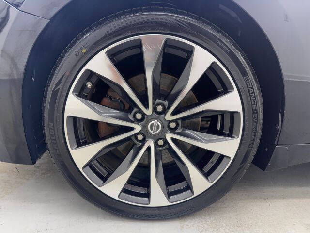 2016 Nissan Maxima