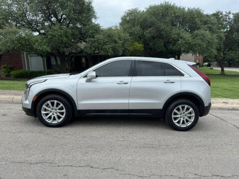 2022 Cadillac XT4 Luxury
