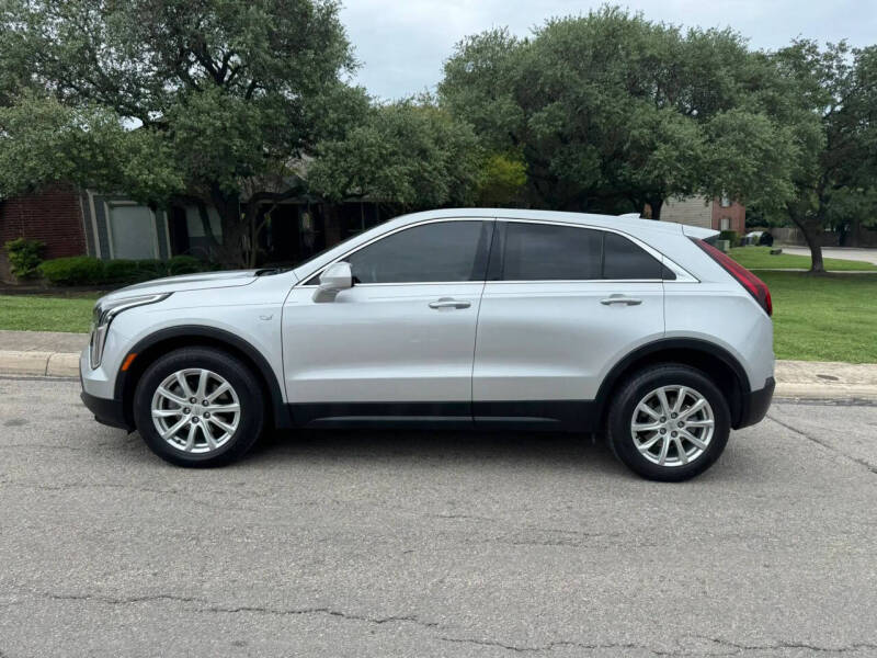 2022 Cadillac XT4 Luxury