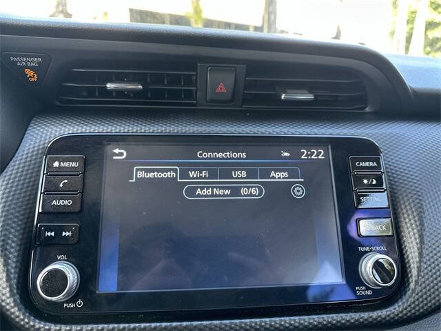 2024 Nissan Kicks SV