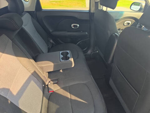2018 Kia Soul +