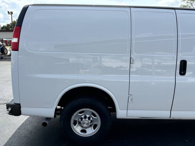 2018 Chevrolet Express 2500