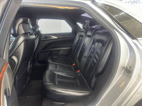2017 Lincoln MKZ Select