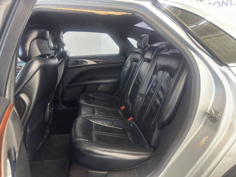 2017 Lincoln MKZ Select