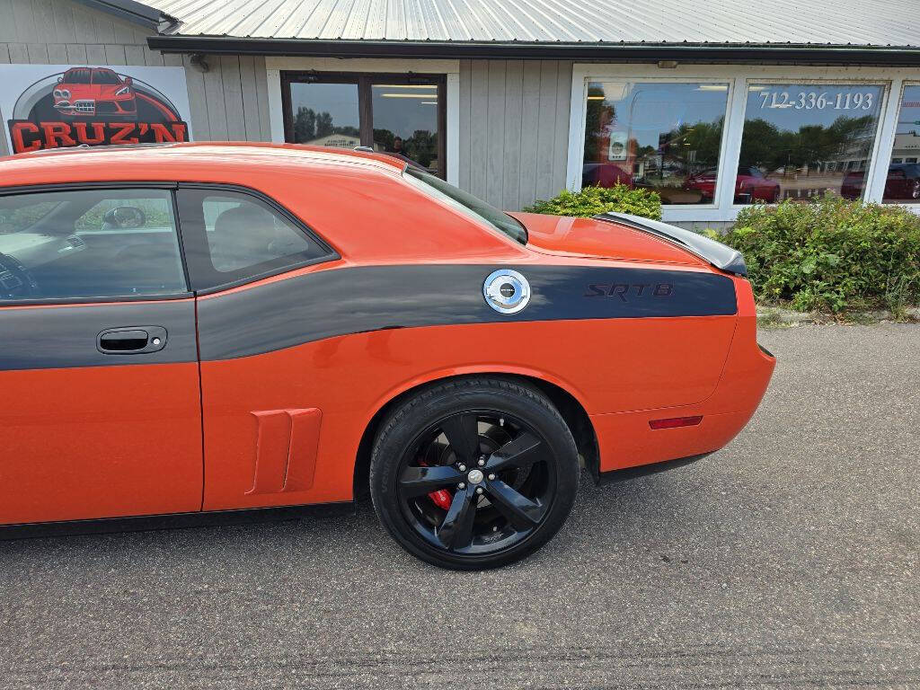 2009 Dodge Challenger 18