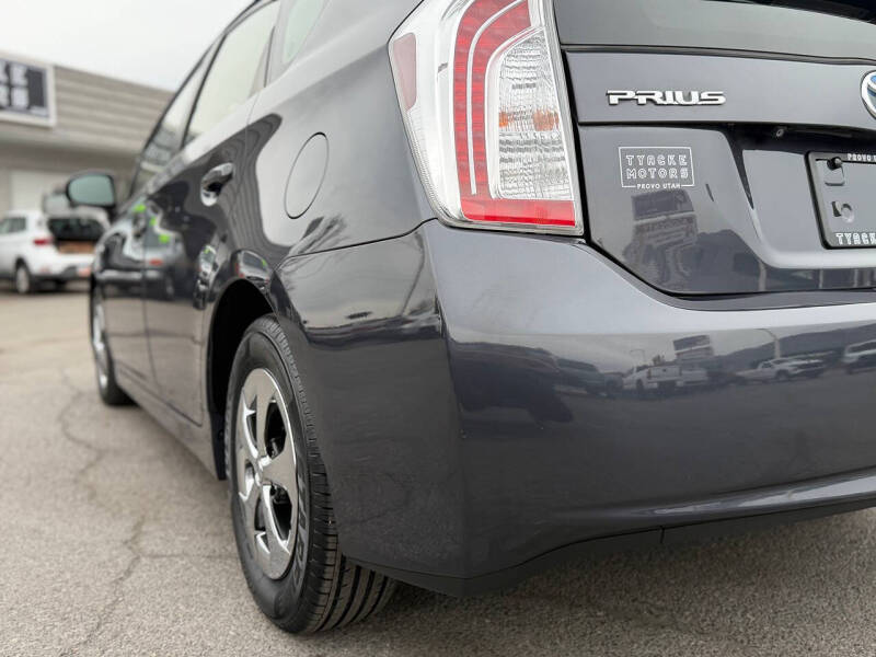 2012 Toyota Prius Two