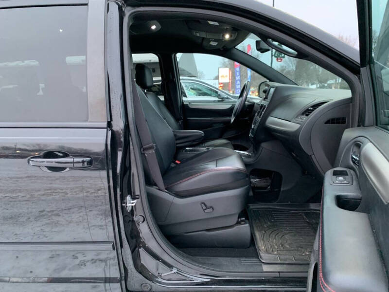 2017 Dodge Grand Caravan GT