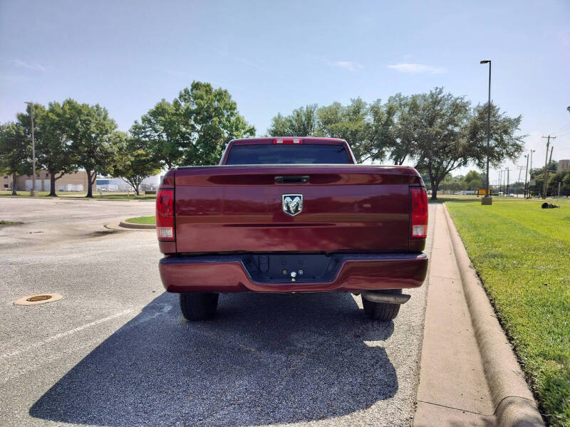 2018 RAM 1500 Express