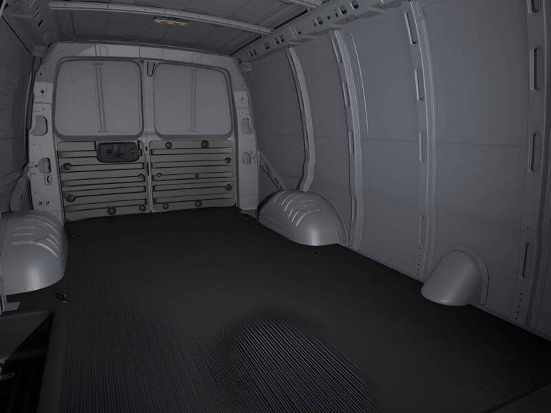 2025 Chevrolet Express 2500