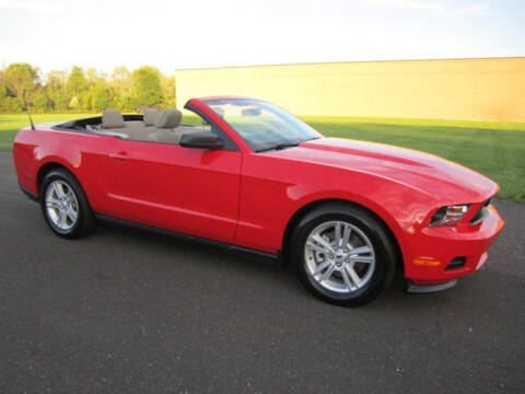 2011 Ford Mustang V6