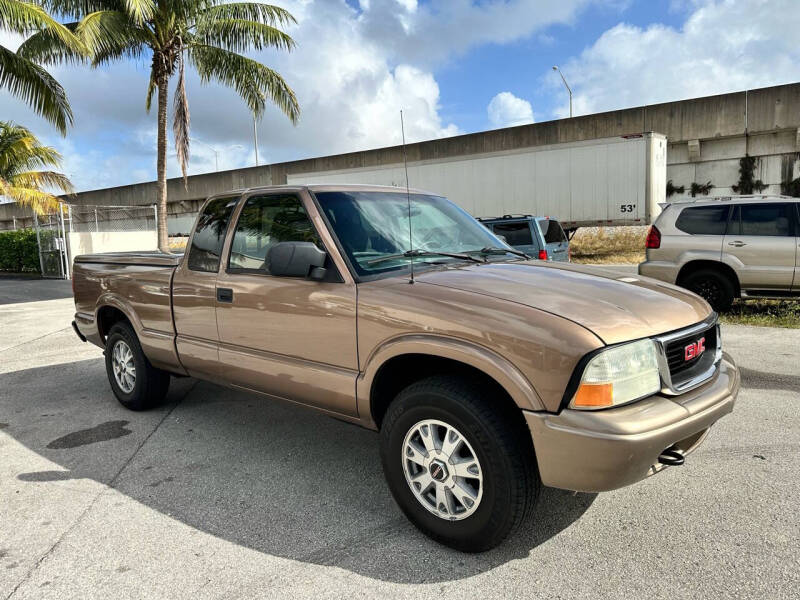 2003 GMC Sonoma null photo 6