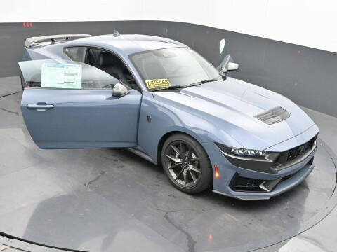 2025 Ford Mustang Dark Horse