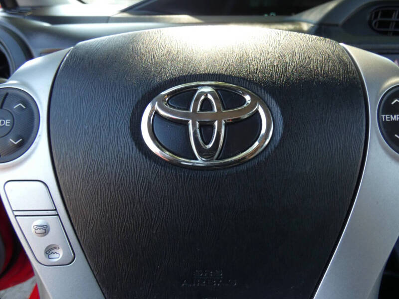 2014 Toyota Prius c