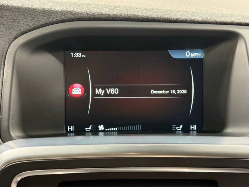 2016 Volvo V60 Cross Country T5