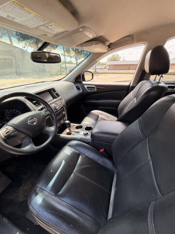 2013 Nissan Pathfinder SL
