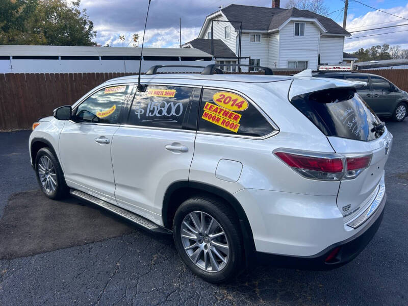 2014 Toyota Highlander For Sale In Davison, MI