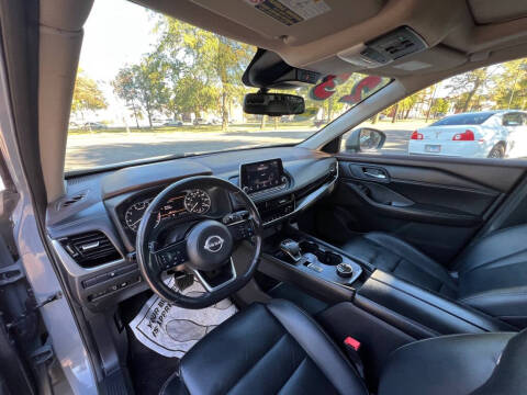 2023 Nissan Rogue SL