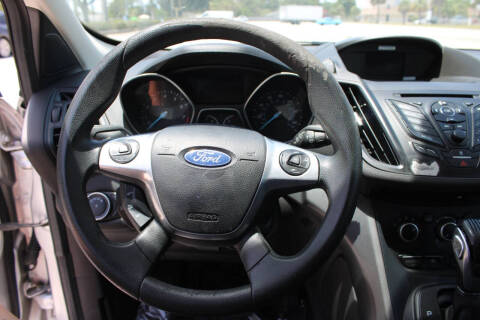 2016 Ford Escape S