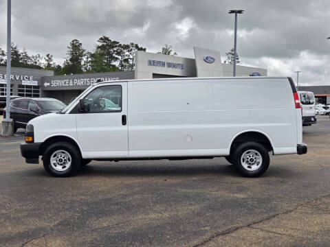 2023 GMC Savana 2500