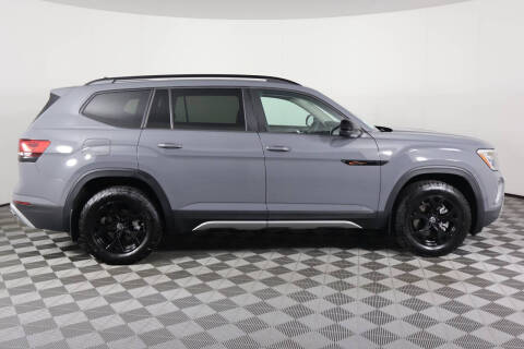 2024 Volkswagen Atlas Peak Edition SEL 4Motion