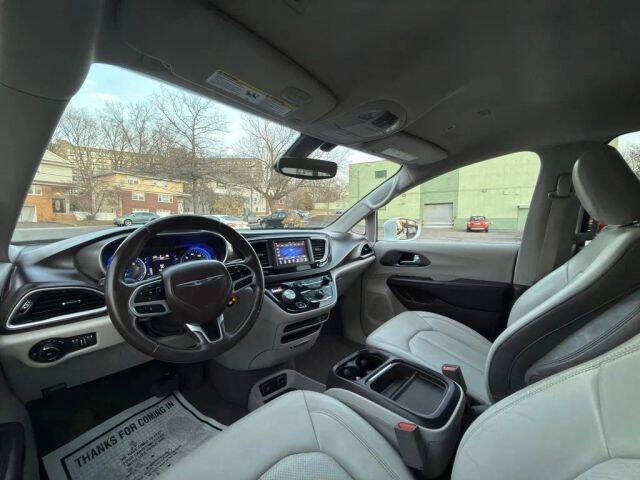 2018 Chrysler Pacifica Touring L