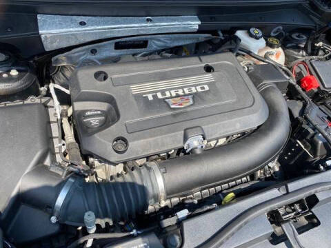 2023 Cadillac XT4 Premium Luxury