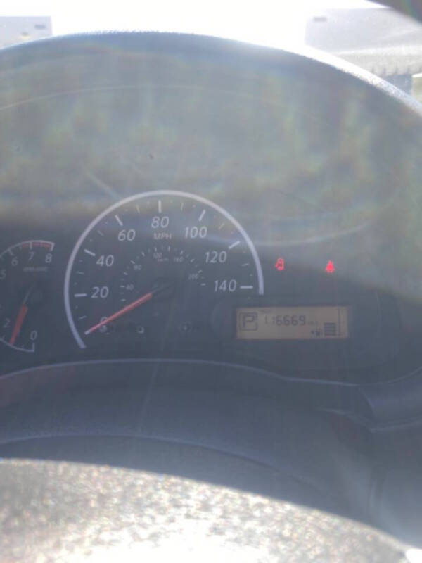 2015 Nissan Versa 1.6 S Plus