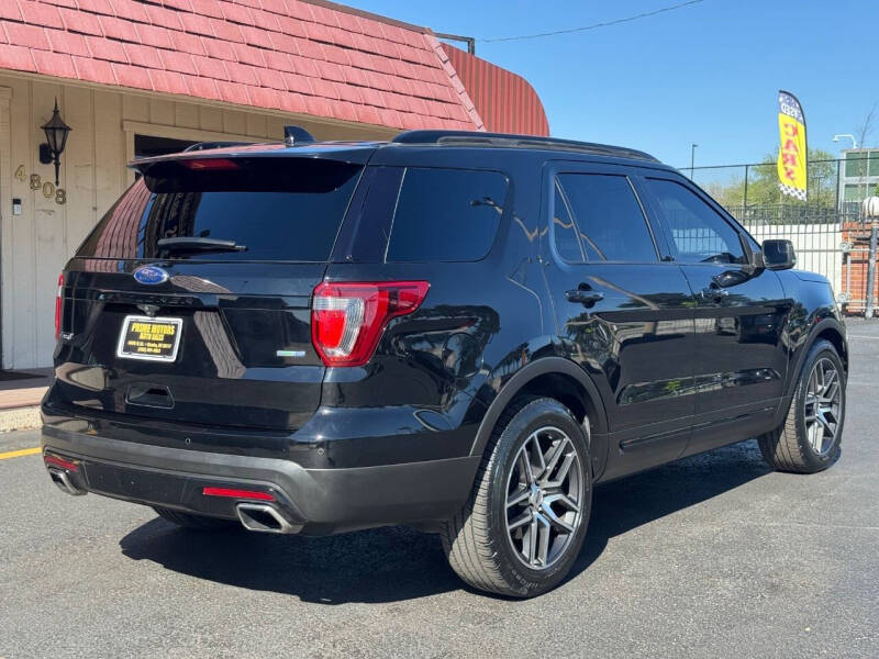 2017 Ford Explorer Sport