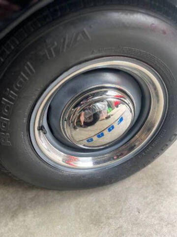 1947 Ford Super Deluxe