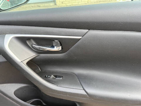 2017 Nissan Altima 2.5 SV