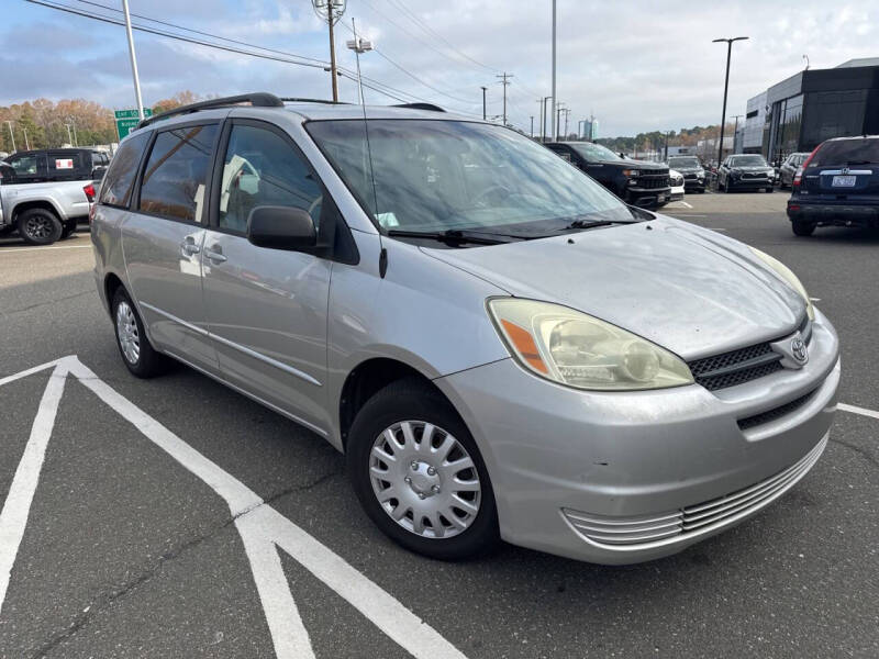 2004 Toyota Sienna