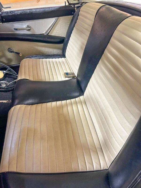 1957 Ford Thunderbird