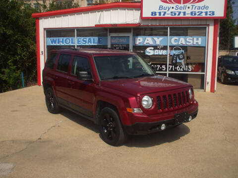 2015 Jeep Patriot for sale at DFW Auto Group in Euless TX