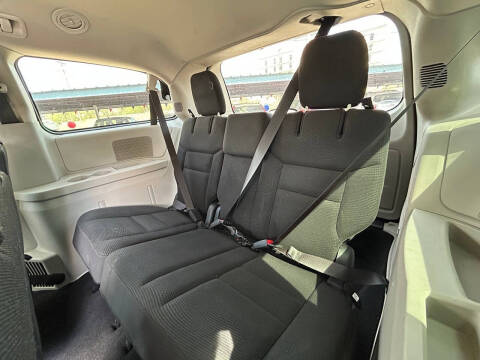 2020 Dodge Grand Caravan SE