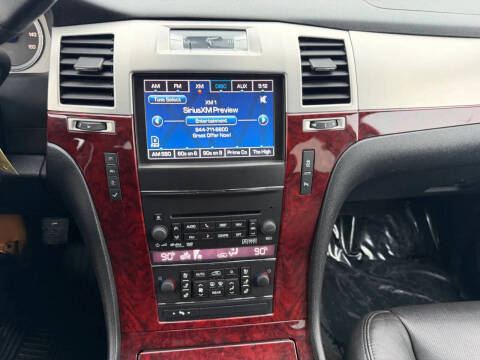 2012 Cadillac Escalade Luxury