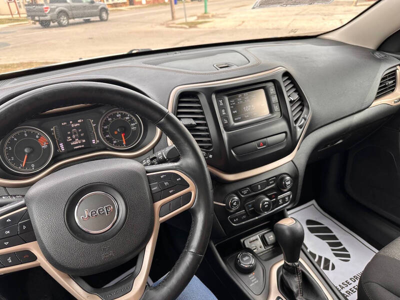 2018 Jeep Cherokee Latitude