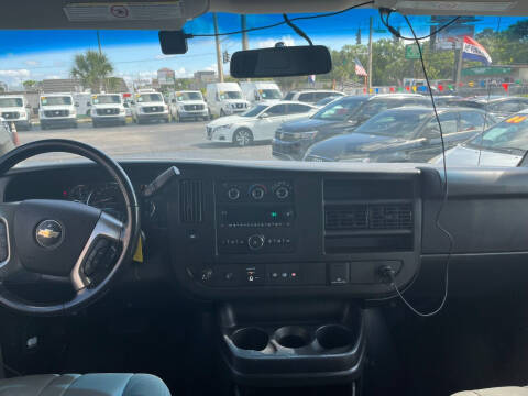 2018 Chevrolet Express 2500