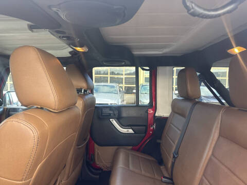 2012 Jeep Wrangler Unlimited Sahara