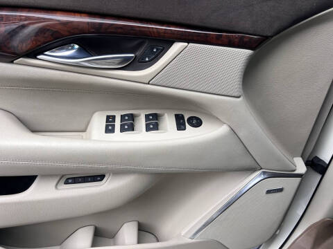 2015 Cadillac Escalade ESV Premium