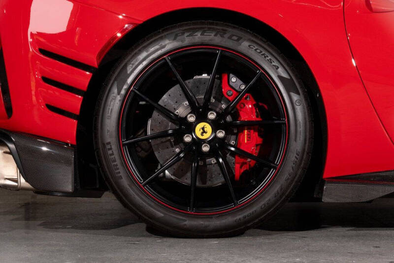 2022 Ferrari 812 Competizione