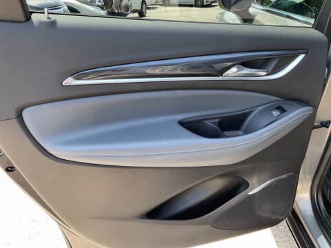 2019 Buick Enclave Essence