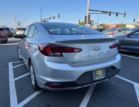 2019 Hyundai Elantra SE