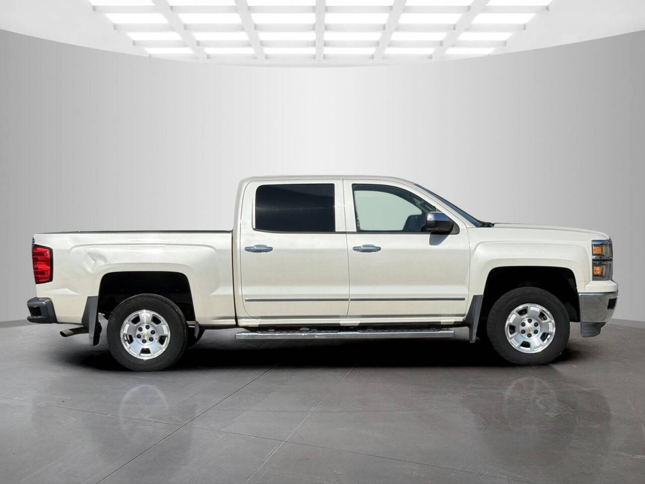 2014 Chevrolet Silverado 1500 for sale at Used Cars Toledo in Oregon, OH