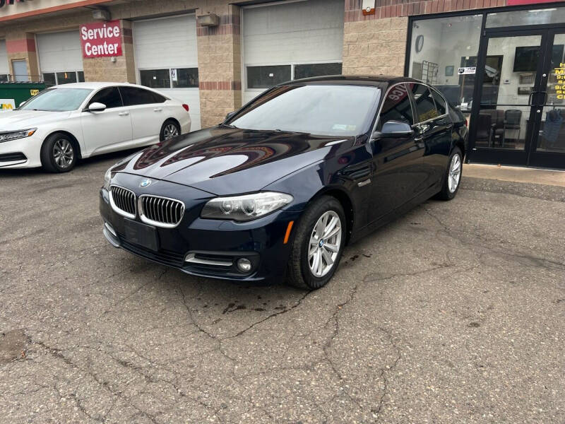 Used 2016 BMW 5 Series 528i with VIN WBA5A7C5XGG144589 for sale in Detroit, MI