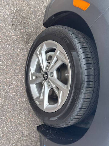 2022 Hyundai Kona SEL