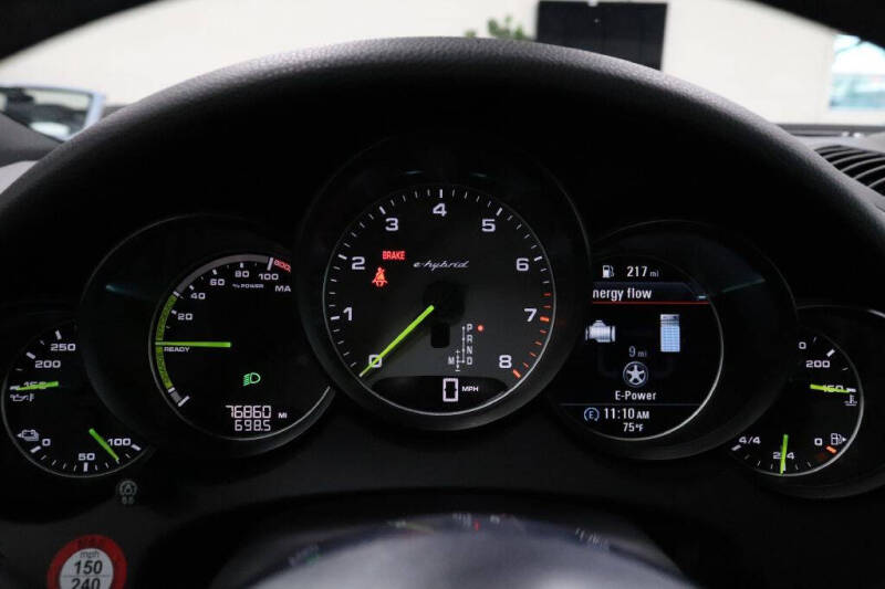 2017 Porsche Cayenne S E-Hybrid Platinum Edition