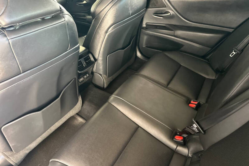 2020 Lexus ES 350 F SPORT