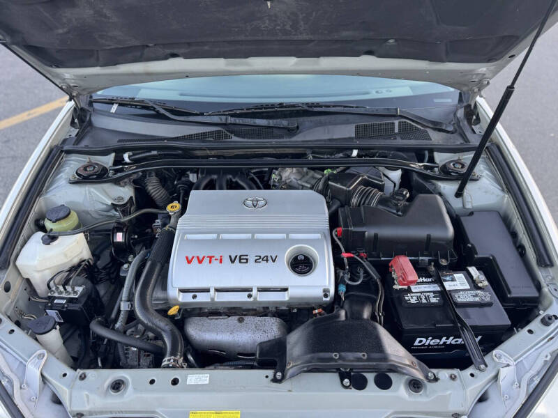 2005 Toyota Camry LE V6